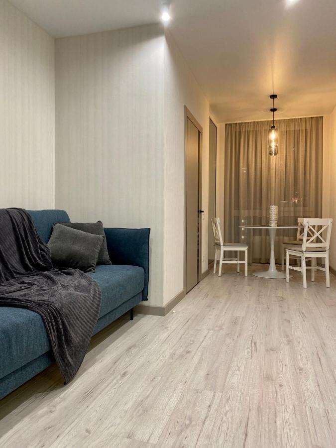 Slavutich Apartments Near Metro Station เคียฟ ภายนอก รูปภาพ